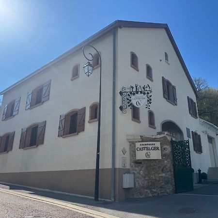مبيت وإفطار Vauciennes  Castelger المظهر الخارجي الصورة